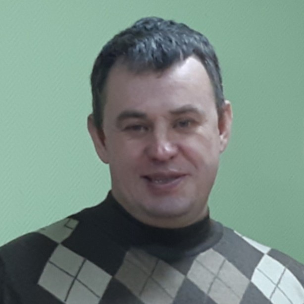 Медведев Виталий Михайлович : Инструктор по вождению